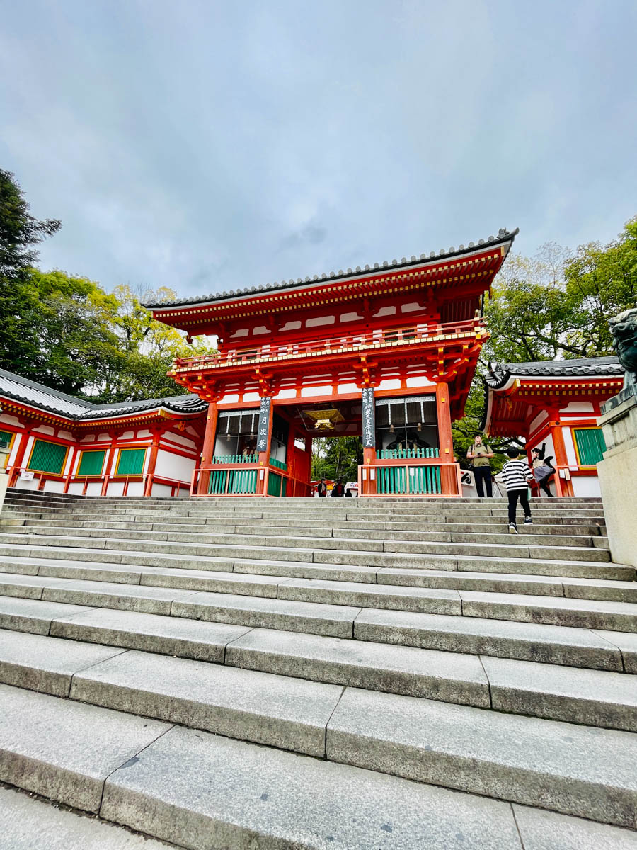 京都の神社で授かることのできるお守りブレスレット