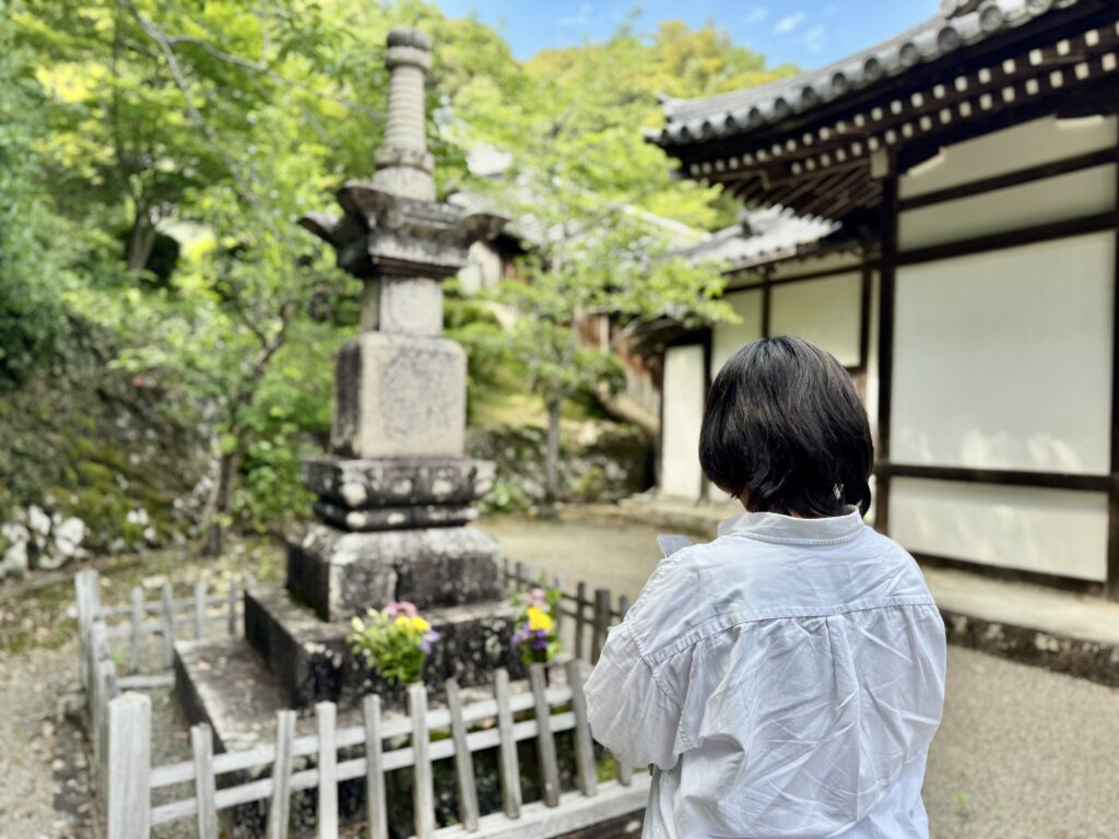 宝篋印塔