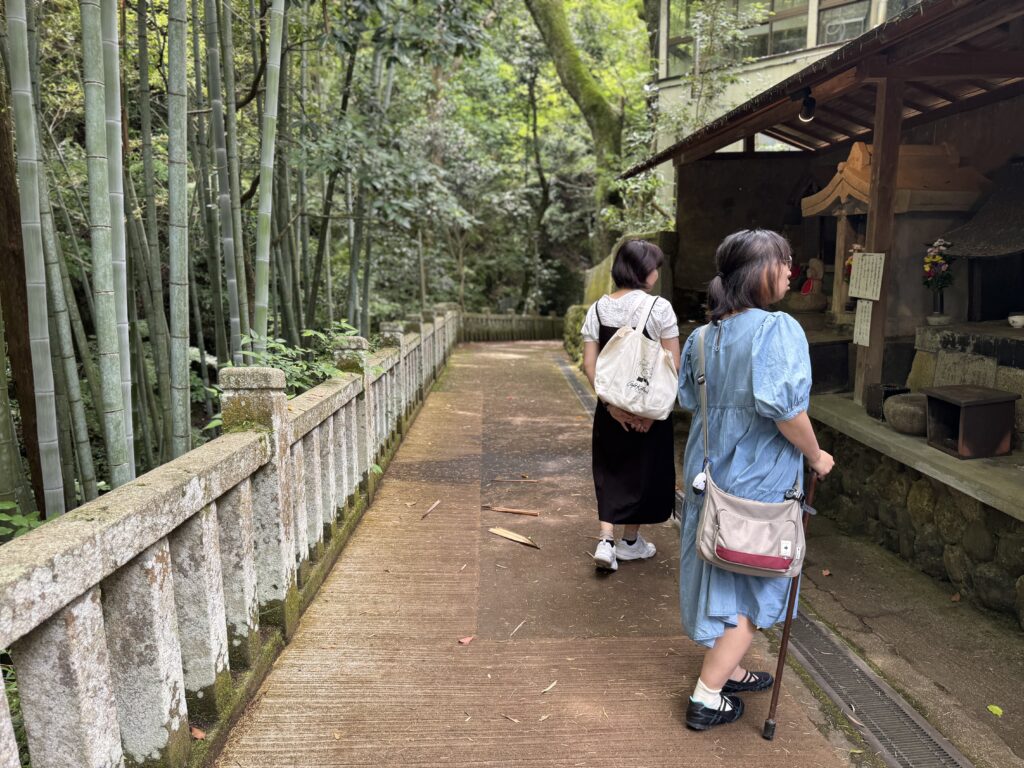 瀧谷不動尊 瀧地蔵