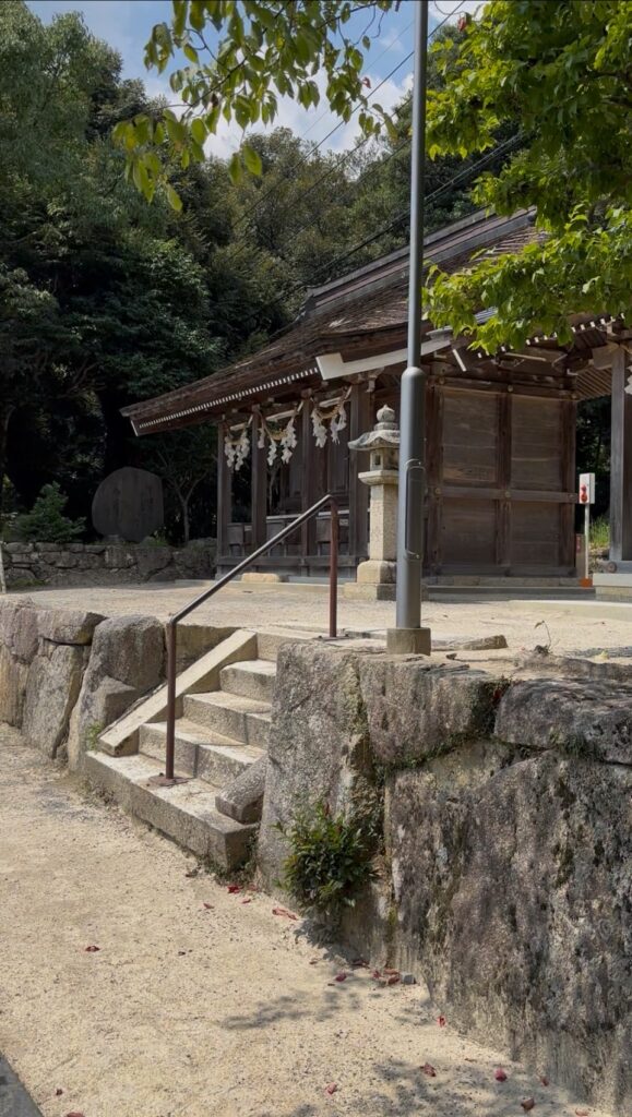 白髭神社の境内社