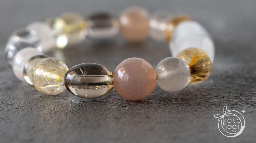 ピンクムーンストーン