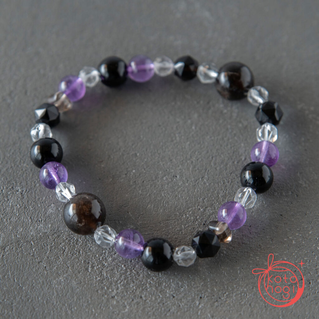 魔除け・精神安定のパワーストーンお守りブレスレット